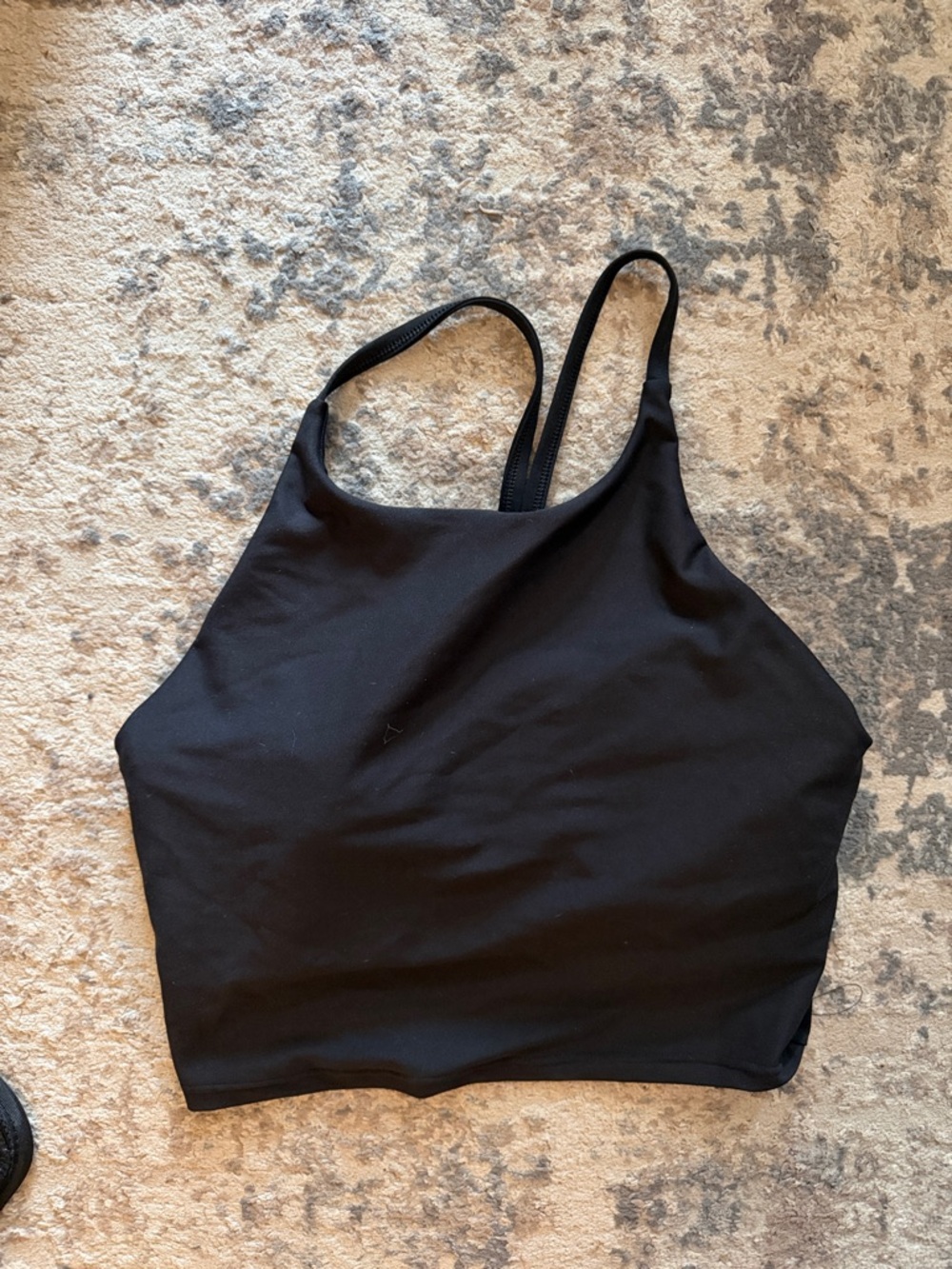 Old Navy Black High-Neck sports bra cropped